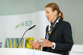 BDP-Vorsitzende Stephanie Franck bei der 80. Mitgliederversammlung in Berlin